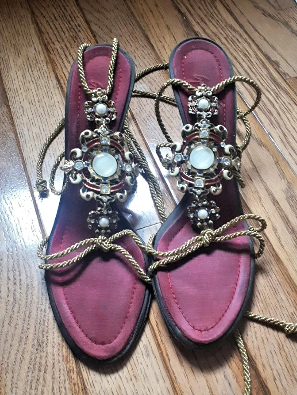Giuseppe Zanotti Burgundy Suede Gold Chain & Red Jewel T-Strap Sandals Jewel